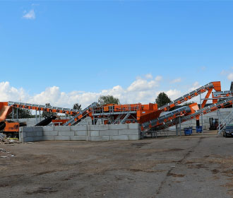 Altholzaufbereitung Ansicht auf Anlage